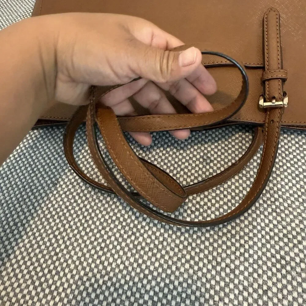 MICHAEL KORS Large Saffiano Leather Tote JET SET Tall TRAVEL ACORN BROWn